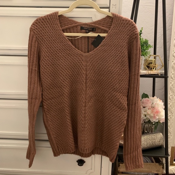 Forever 21 Dark Mauve Sweater - Picture 2 of 4